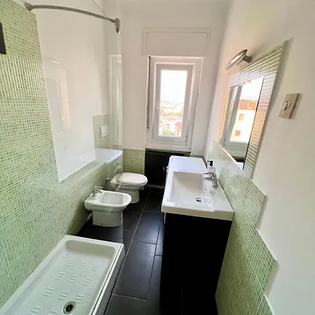 Apartament Sea View And Private Parking