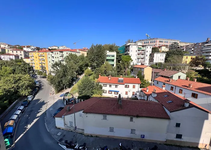 Sea View And Private Parking * Trieszt