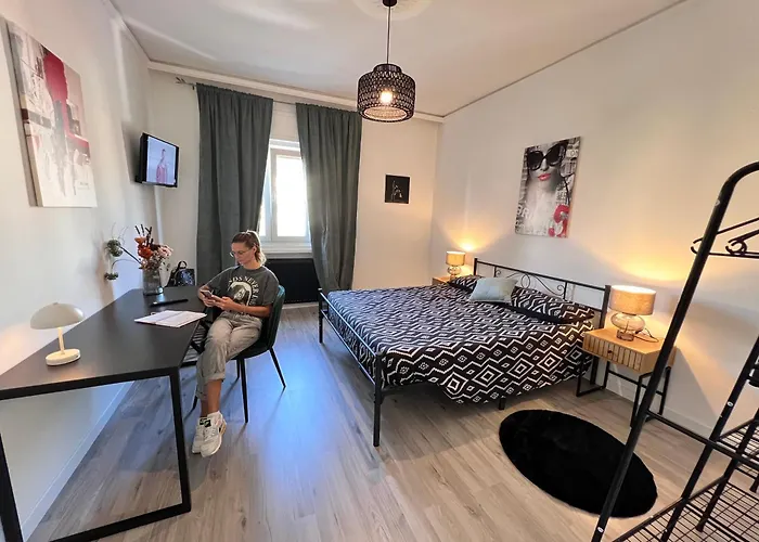 Sea View And Private Parking *